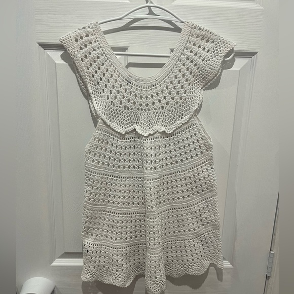 White Crochet Top Scoop Neck Ruffle Details Large Boho Cottagecore Vacation - Picture 4 of 4